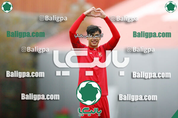 پرسپولیس 3–0 مقاومت