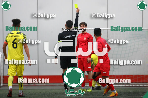پرسپولیس 3–0 مقاومت