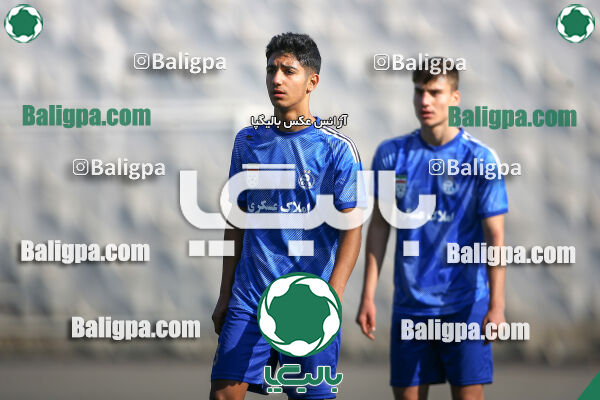 استقلال 2–2 پرسپولیس