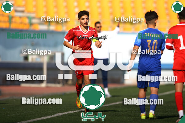 استقلال 2–2 پرسپولیس