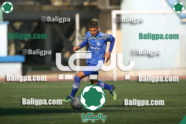 استقلال 2–2 پرسپولیس