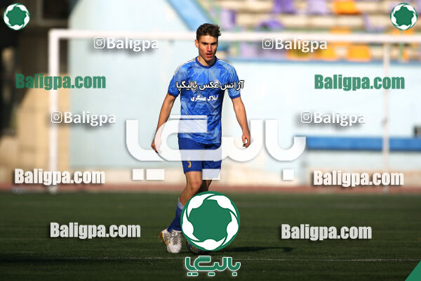استقلال 2–2 پرسپولیس