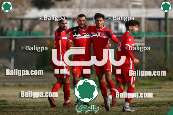 عقاب ۲ - ۲ پرسپولیس