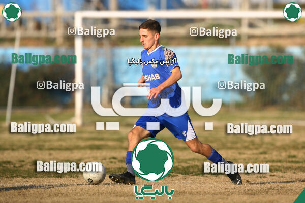 عقاب ۲ - ۲ پرسپولیس
