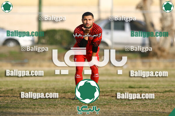 عقاب ۲ - ۲ پرسپولیس