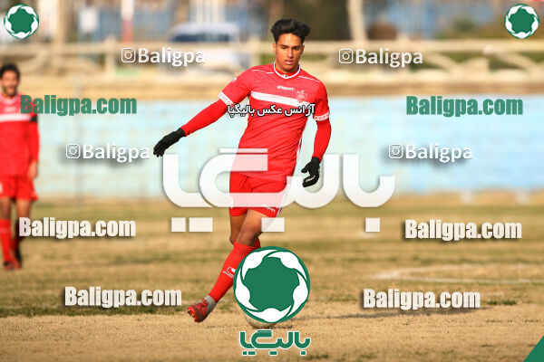 عقاب ۲ - ۲ پرسپولیس