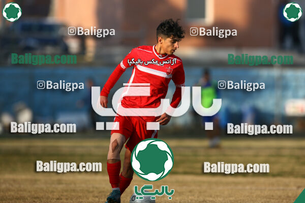عقاب ۲ - ۲ پرسپولیس