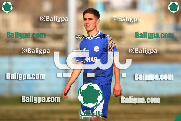 عقاب ۲ - ۲ پرسپولیس