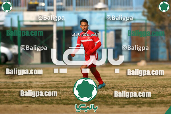 عقاب ۲ - ۲ پرسپولیس