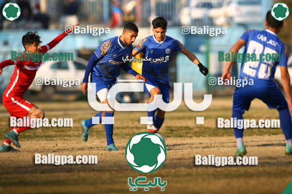عقاب ۲ - ۲ پرسپولیس
