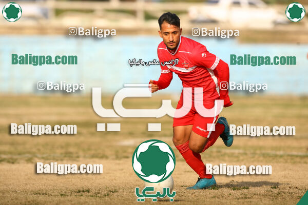 عقاب ۲ - ۲ پرسپولیس