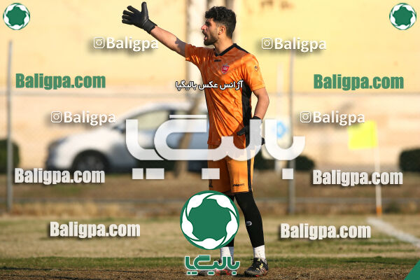 عقاب ۲ - ۲ پرسپولیس