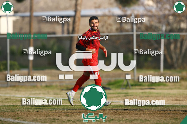 عقاب ۲ - ۲ پرسپولیس