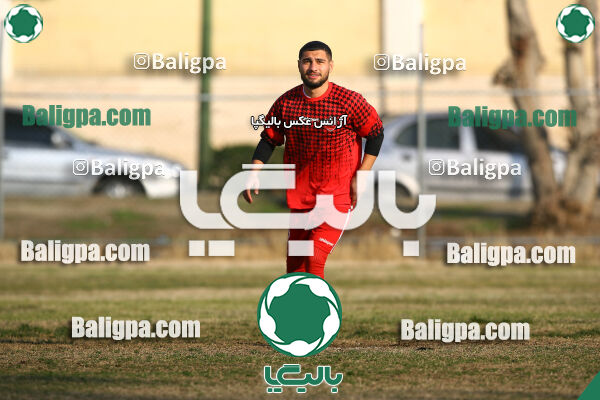 عقاب ۲ - ۲ پرسپولیس