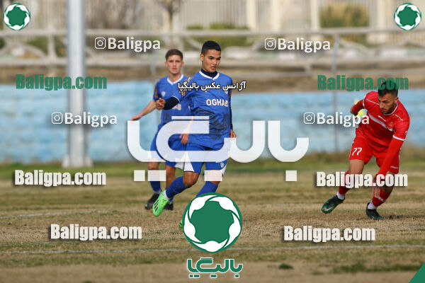 عقاب ۲ - ۲ پرسپولیس