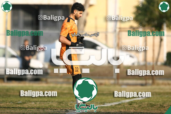 عقاب ۲ - ۲ پرسپولیس