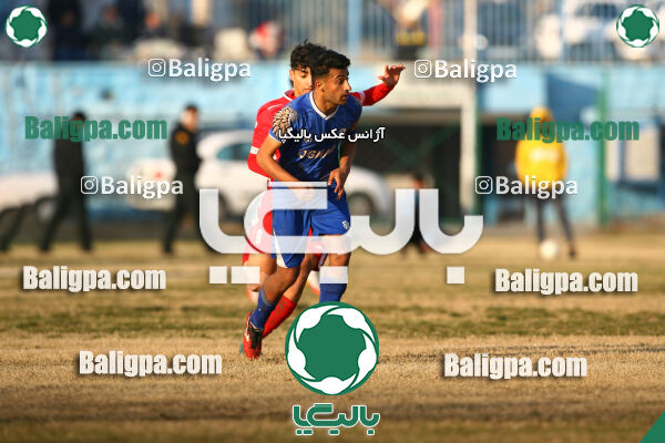 عقاب ۲ - ۲ پرسپولیس