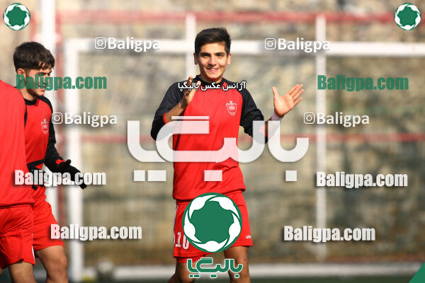 پرسپولیس 4–0 پارسیان سایا