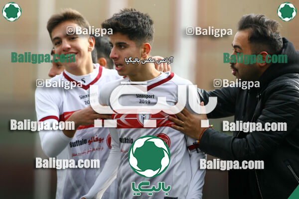 پرسپولیس 1–1 پارسیان جوان