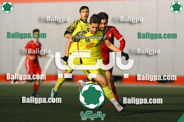 پرسپولیس 1–1 مقاومت