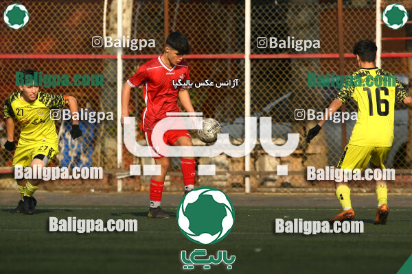 پرسپولیس 1–1 مقاومت