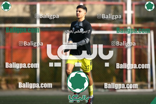 پرسپولیس 1–1 مقاومت
