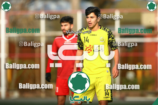 پرسپولیس 1–1 مقاومت