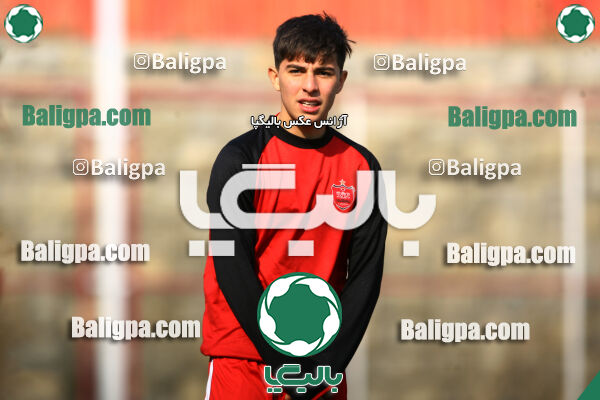 پرسپولیس 1–1 مقاومت