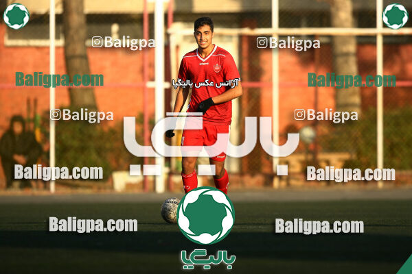 پرسپولیس 1–1 مقاومت