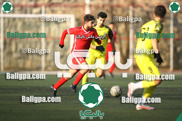 پرسپولیس 1–1 مقاومت