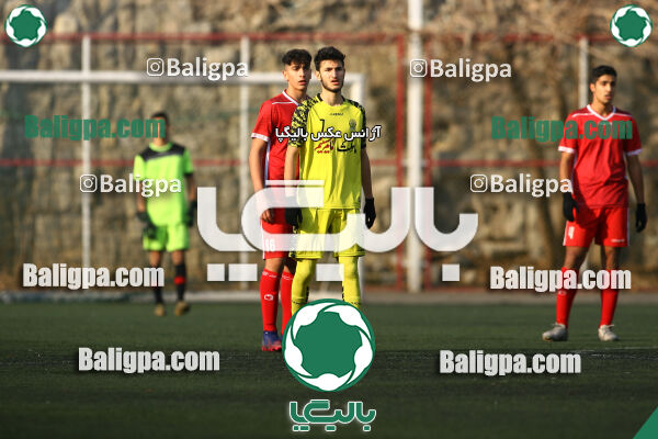 پرسپولیس 1–1 مقاومت