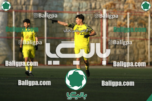 پرسپولیس 1–1 مقاومت