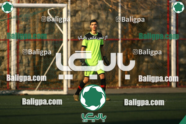 پرسپولیس 1–1 مقاومت