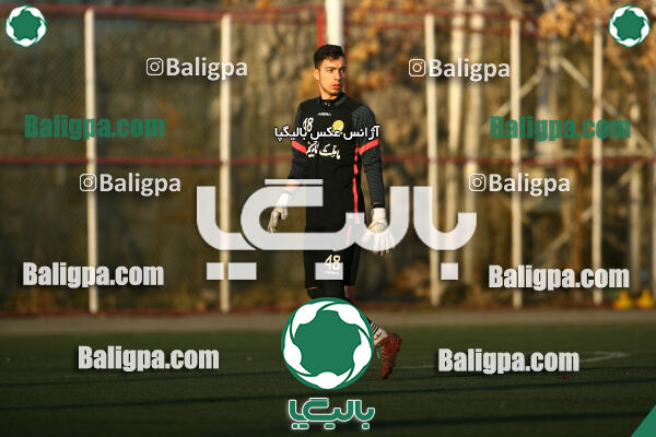 پرسپولیس 1–1 مقاومت