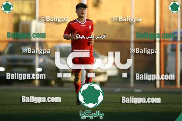 پرسپولیس 1–1 مقاومت