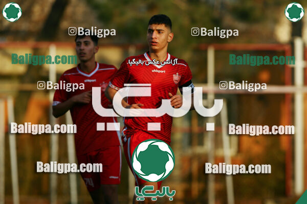 پرسپولیس 1–1 مقاومت