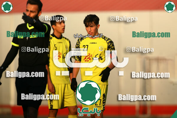 پرسپولیس 1–1 مقاومت