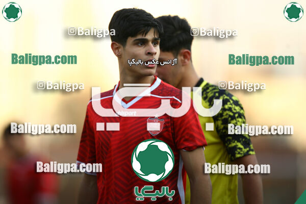 پرسپولیس 1–1 مقاومت