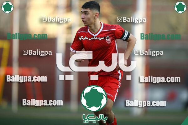 پرسپولیس 1–1 مقاومت