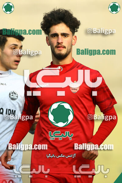 انرژی پیشرو ایرانیان 1–3 پرسپولیس