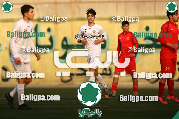انرژی پیشرو ایرانیان 1–3 پرسپولیس