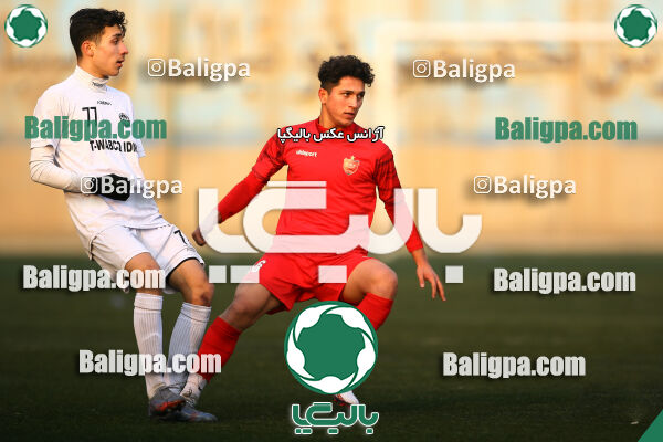 انرژی پیشرو ایرانیان 1–3 پرسپولیس