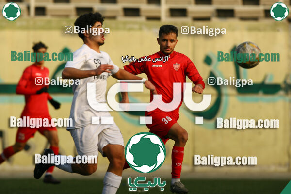 انرژی پیشرو ایرانیان 1–3 پرسپولیس