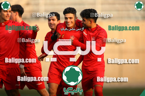انرژی پیشرو ایرانیان 1–3 پرسپولیس