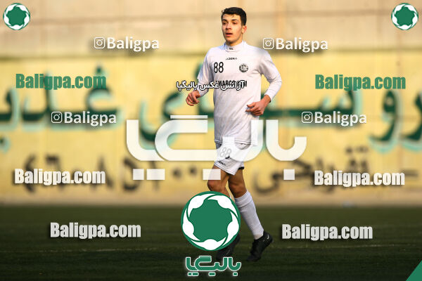انرژی پیشرو ایرانیان 1–3 پرسپولیس