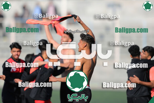 گل گهر سیرجان ۰ - ۱ شهرداری ریگان