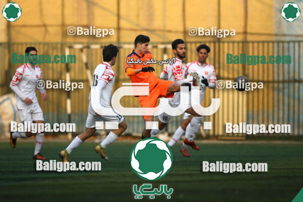 نارنجی پوشان کوهسار 1–2 پرسپولیس