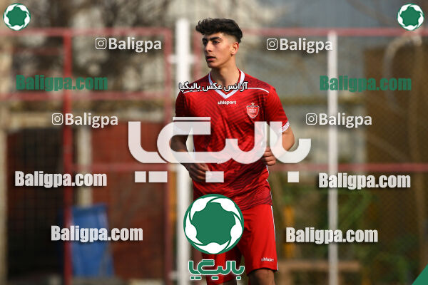 پرسپولیس 1–2 پیروزان تکین ایرانیان