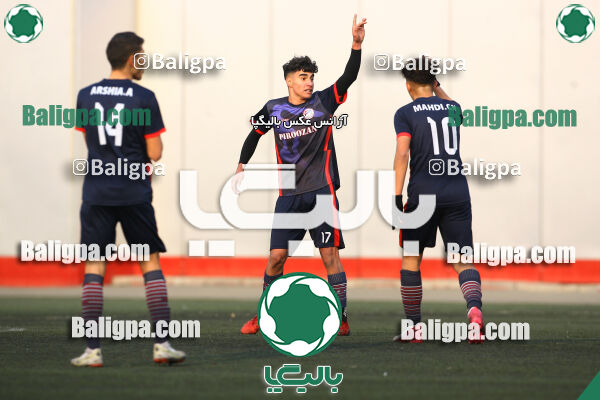 پرسپولیس 1–2 پیروزان تکین ایرانیان