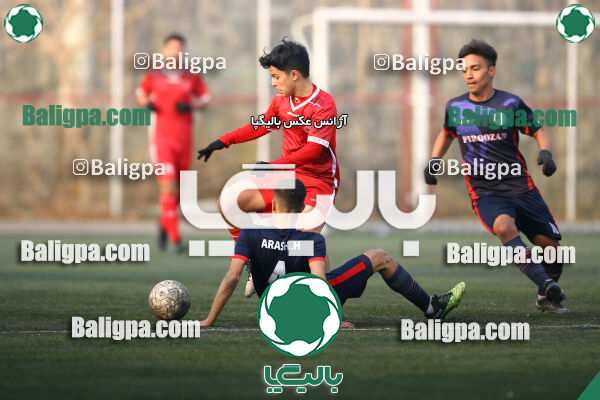 پرسپولیس 1–2 پیروزان تکین ایرانیان